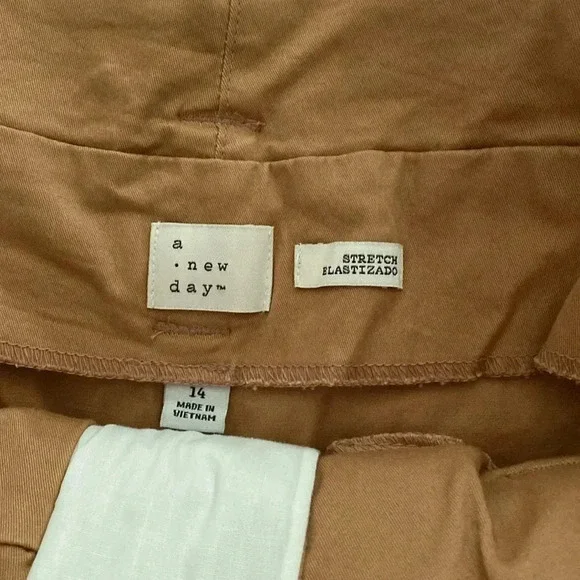 A new day high waisted paper bag shorts - Picture 6 of 11